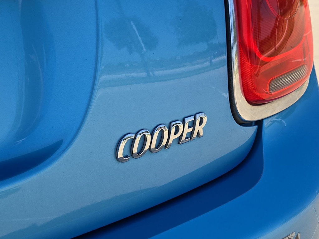 Thumbnail: 2018 MINI Cooper - 22