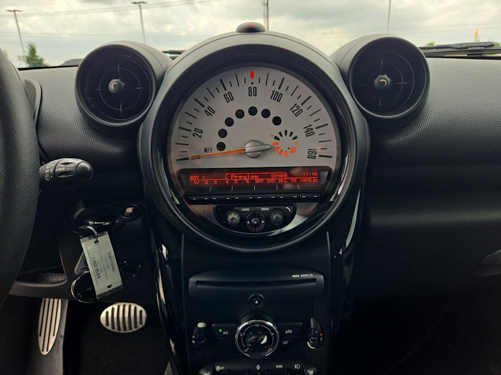Thumbnail: 2014 MINI Cooper Countryman - 14