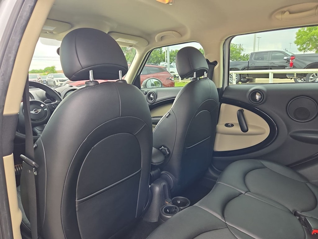 Thumbnail: 2014 MINI Cooper Countryman - 12