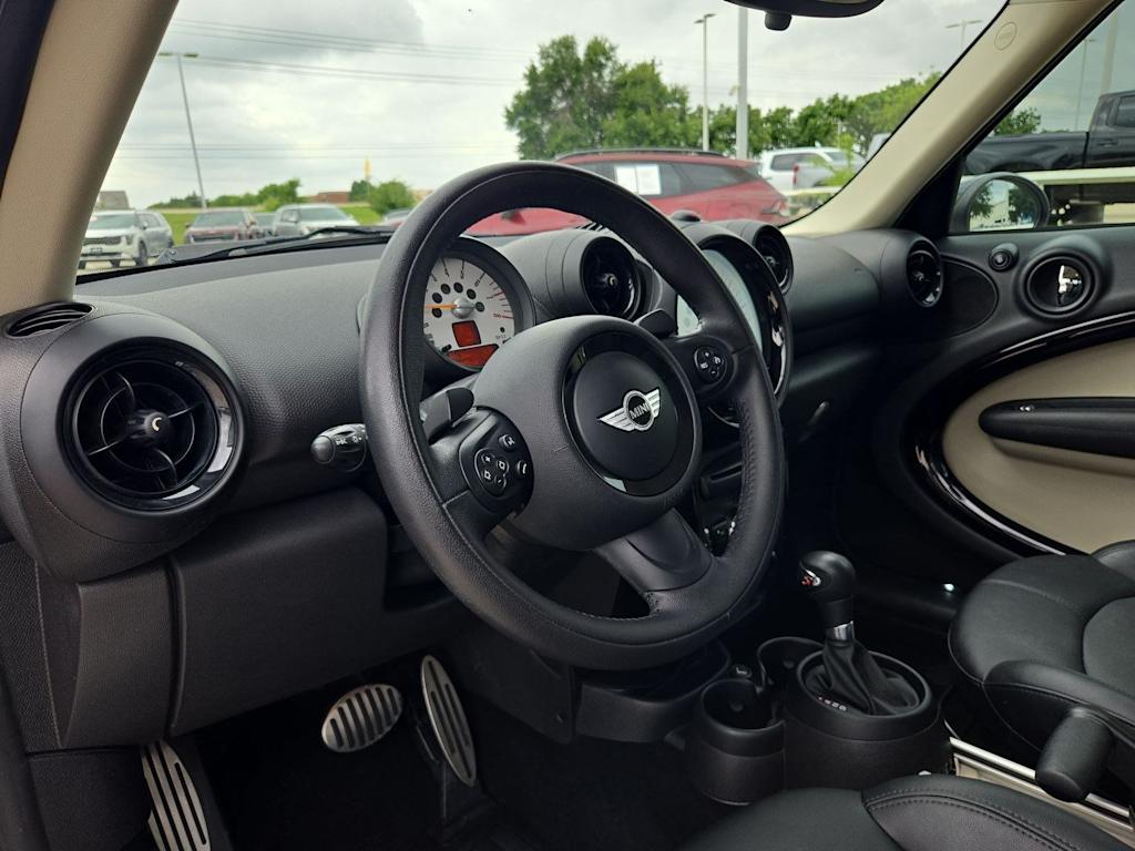 Thumbnail: 2014 MINI Cooper Countryman - 2