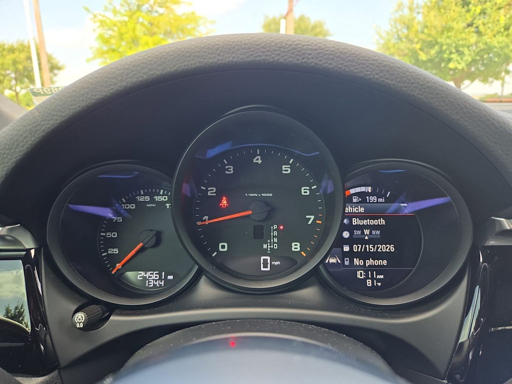 Thumbnail: 2020 Porsche Macan - 17