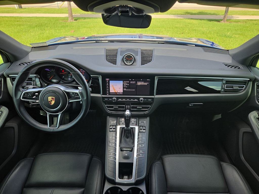Thumbnail: 2020 Porsche Macan - 9