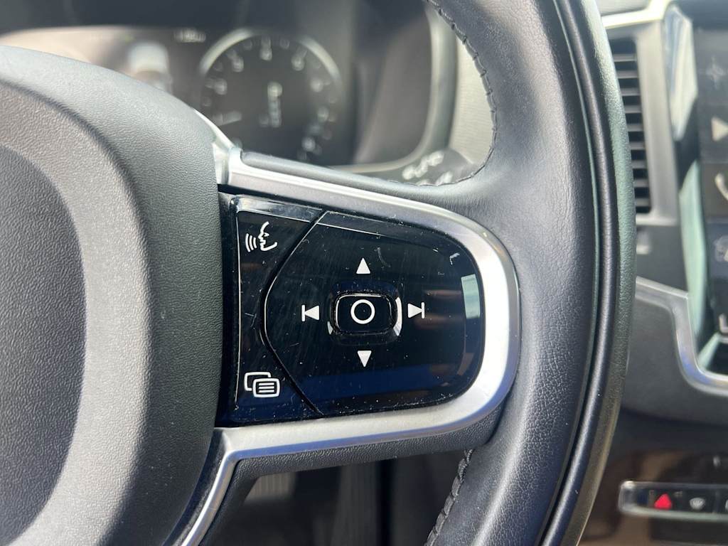 Thumbnail: 2019 Volvo XC90 - 35