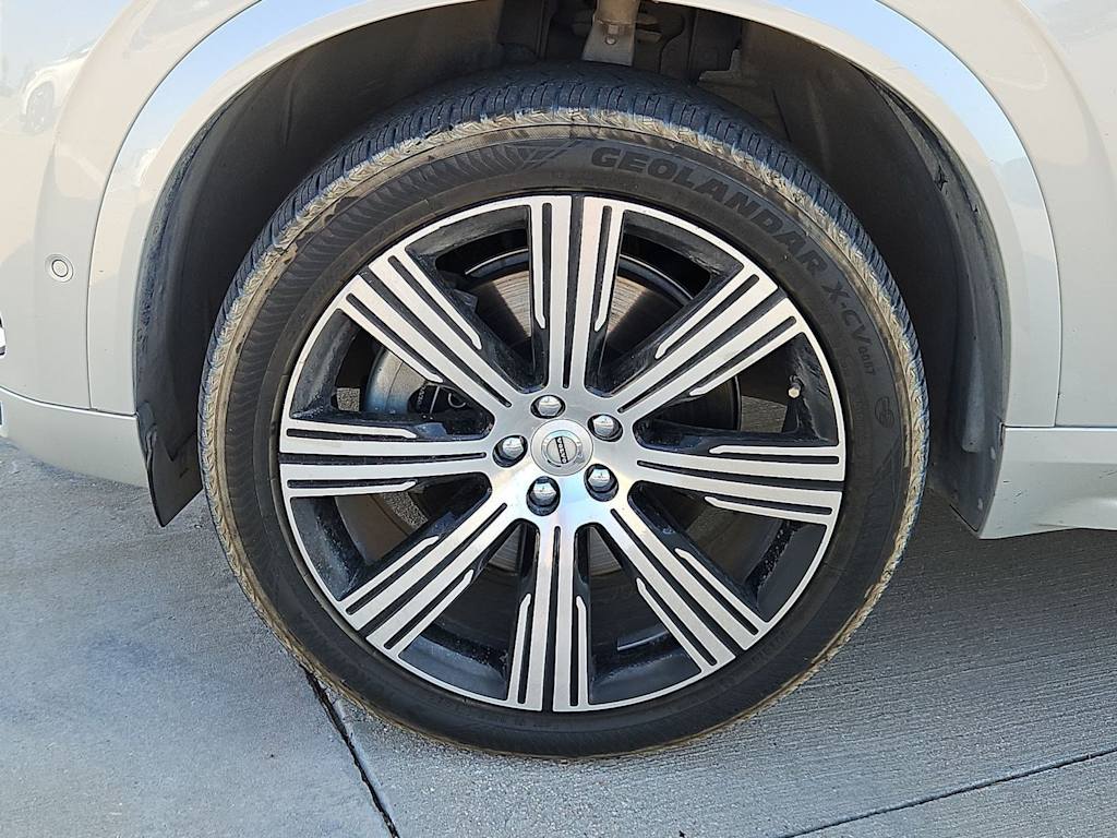 Thumbnail: 2020 Volvo XC90 - 8