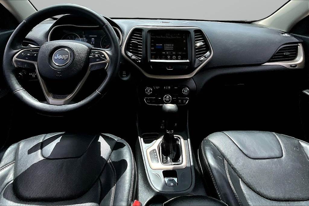 Thumbnail: 2015 Jeep Cherokee - 13