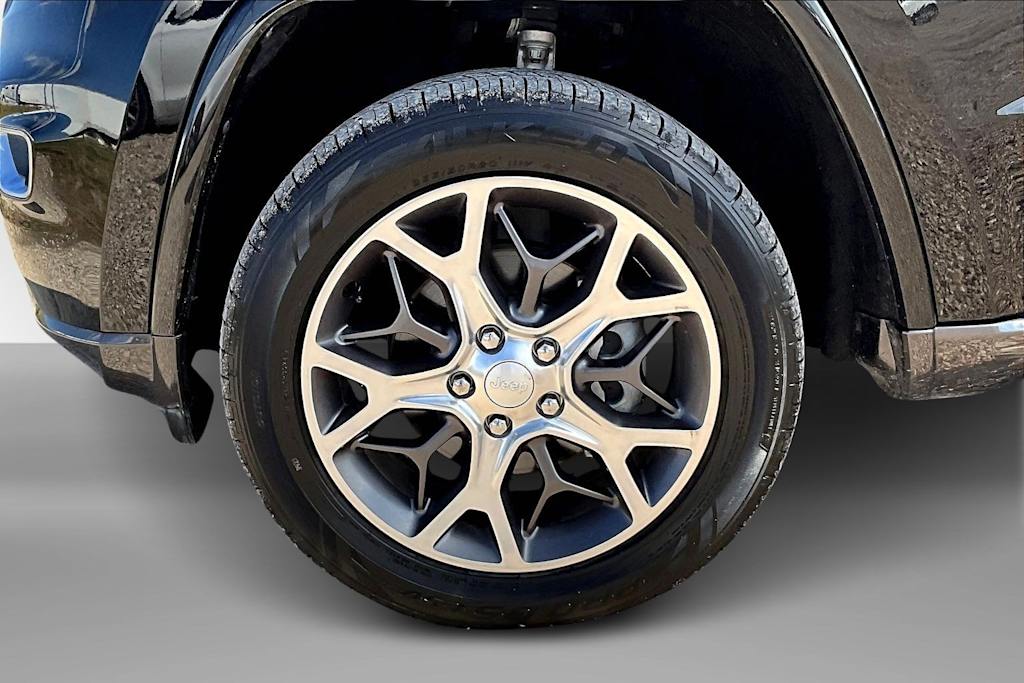 Thumbnail: 2018 Jeep Grand Cherokee - 7