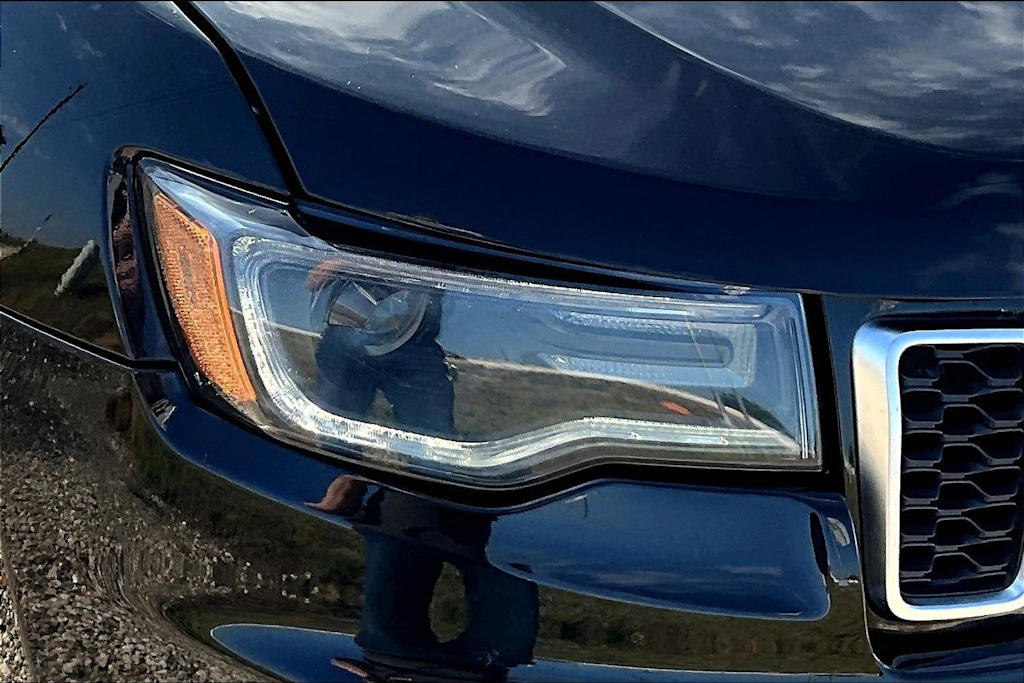 Thumbnail: 2018 Jeep Grand Cherokee - 31