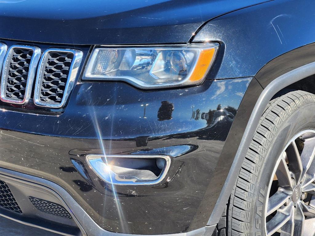 2019 Jeep Grand Cherokee Laredo 21