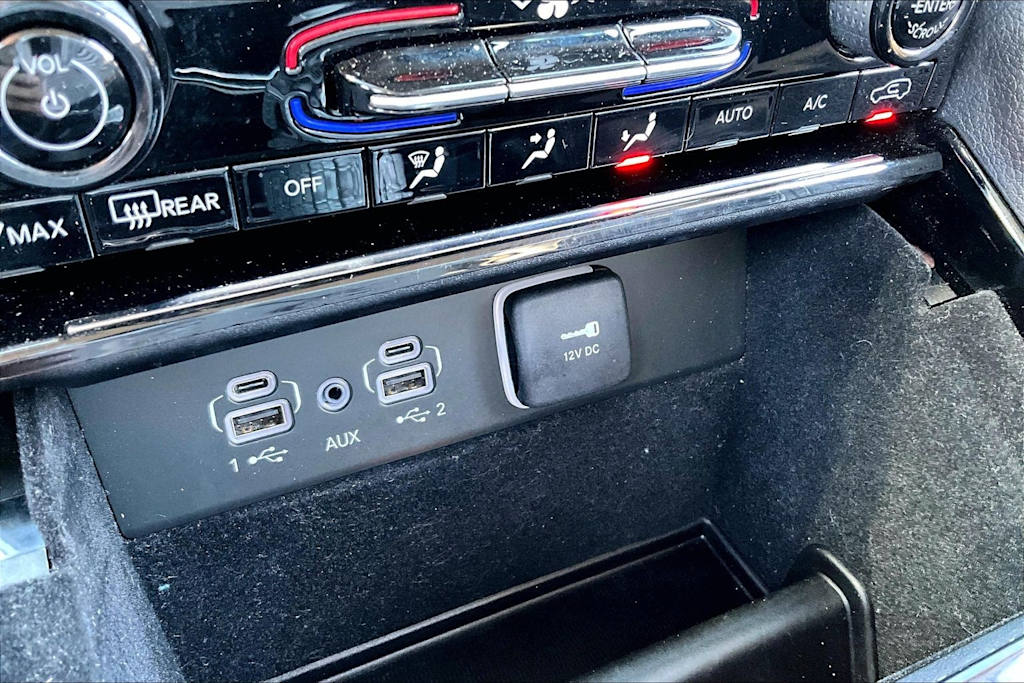 Thumbnail: 2022 Jeep Grand Cherokee L - 26