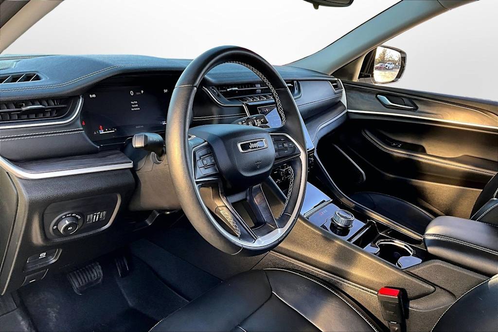 Thumbnail: 2022 Jeep Grand Cherokee L - 12