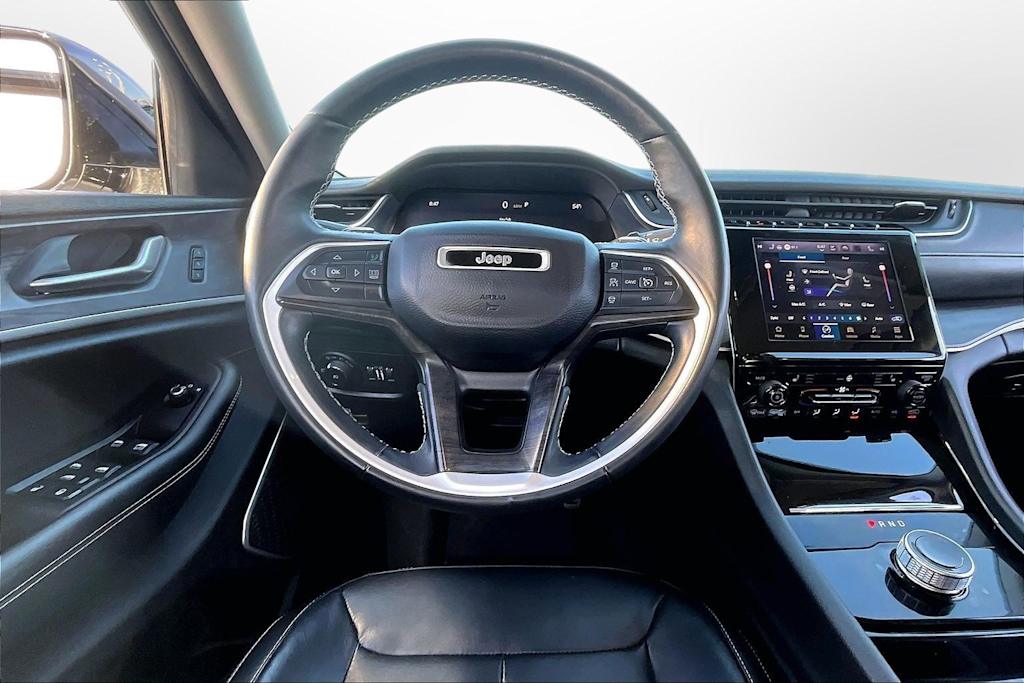 Thumbnail: 2022 Jeep Grand Cherokee L - 2