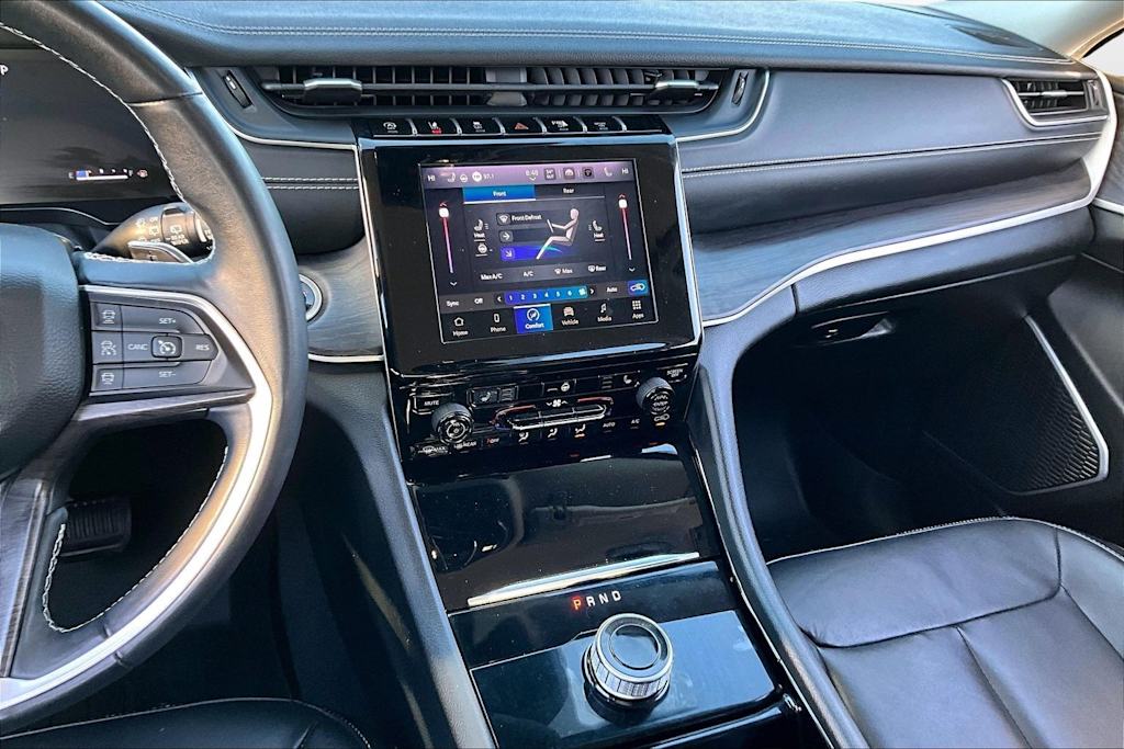 Thumbnail: 2022 Jeep Grand Cherokee L - 8