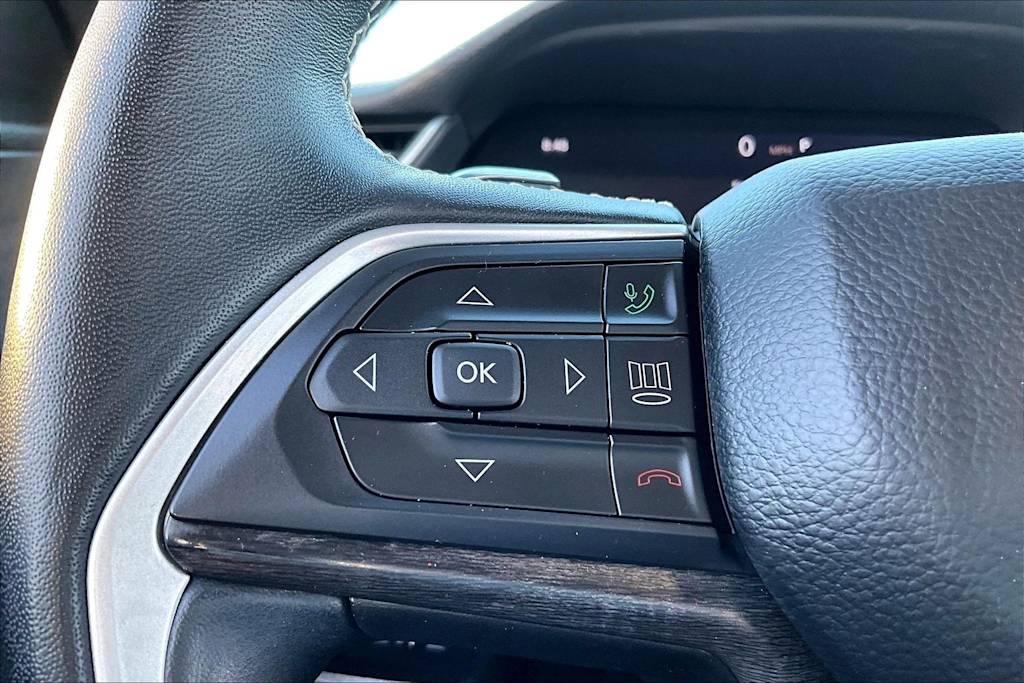 Thumbnail: 2022 Jeep Grand Cherokee L - 22