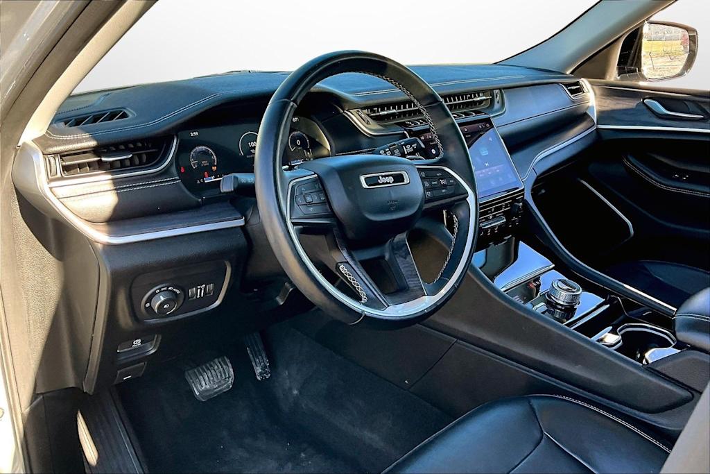 Thumbnail: 2021 Jeep Grand Cherokee L - 8