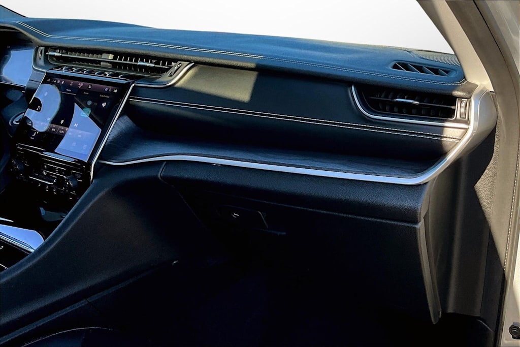 Thumbnail: 2021 Jeep Grand Cherokee L - 19