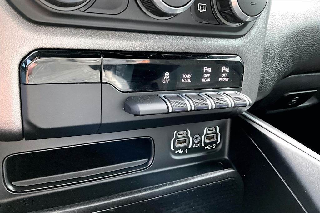 Thumbnail: 2021 RAM 1500 - 24