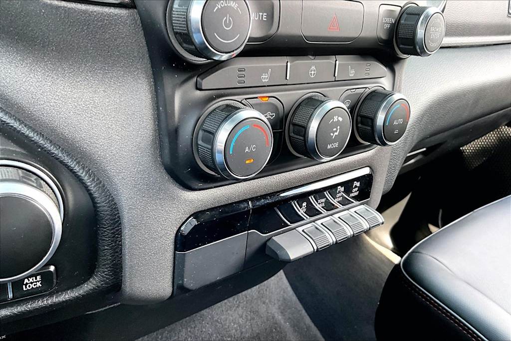 Thumbnail: 2022 RAM 1500 - 23
