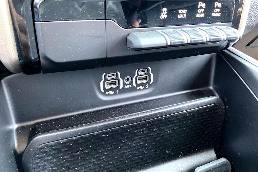 Thumbnail: 2020 RAM 1500 - 24