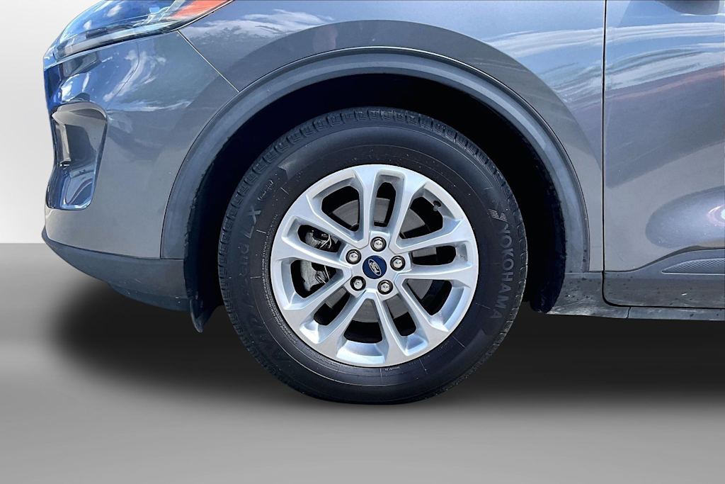 Thumbnail: 2021 Ford Escape - 6