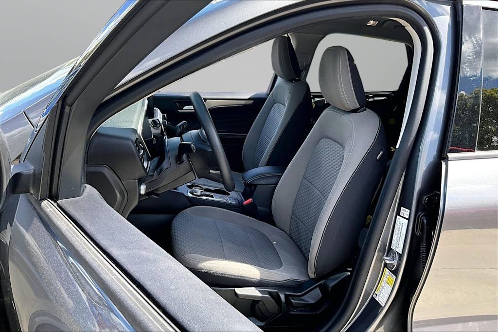 Thumbnail: 2021 Ford Escape - 8