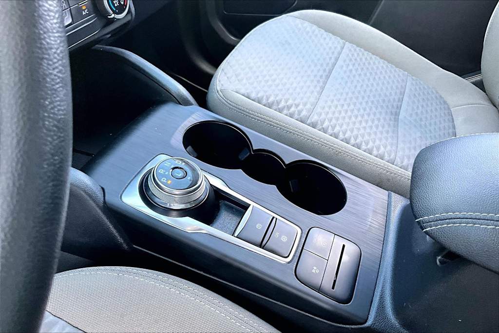 Thumbnail: 2021 Ford Escape - 10
