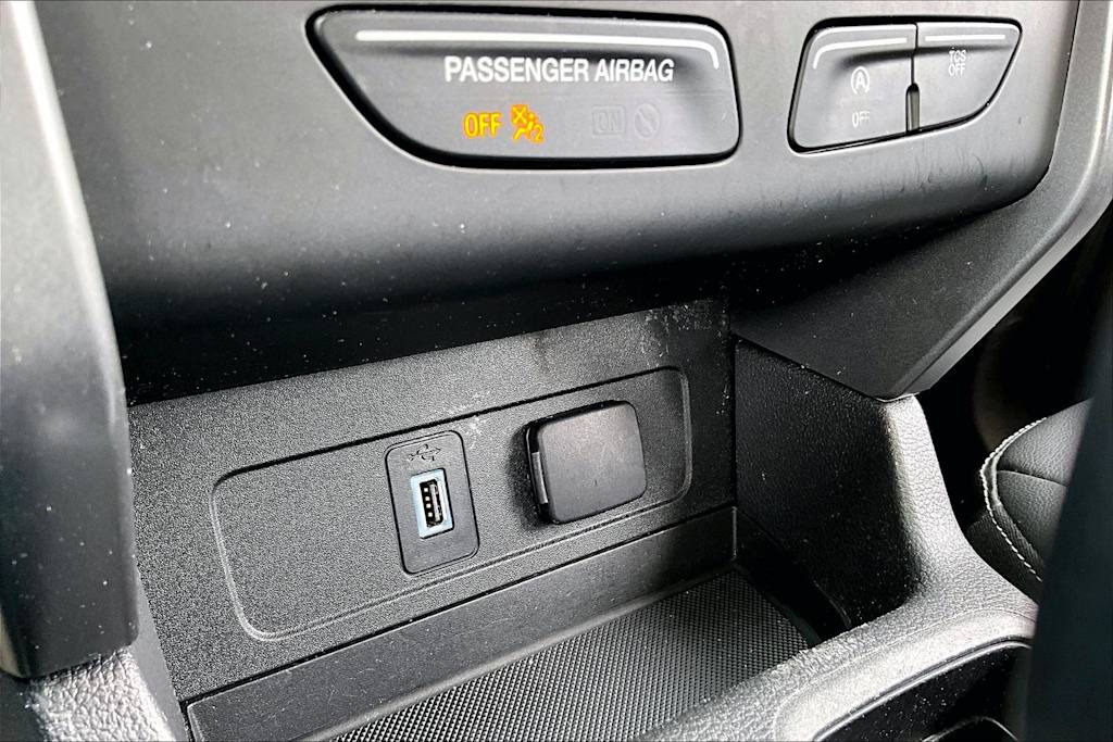 Thumbnail: 2019 Ford Escape - 27