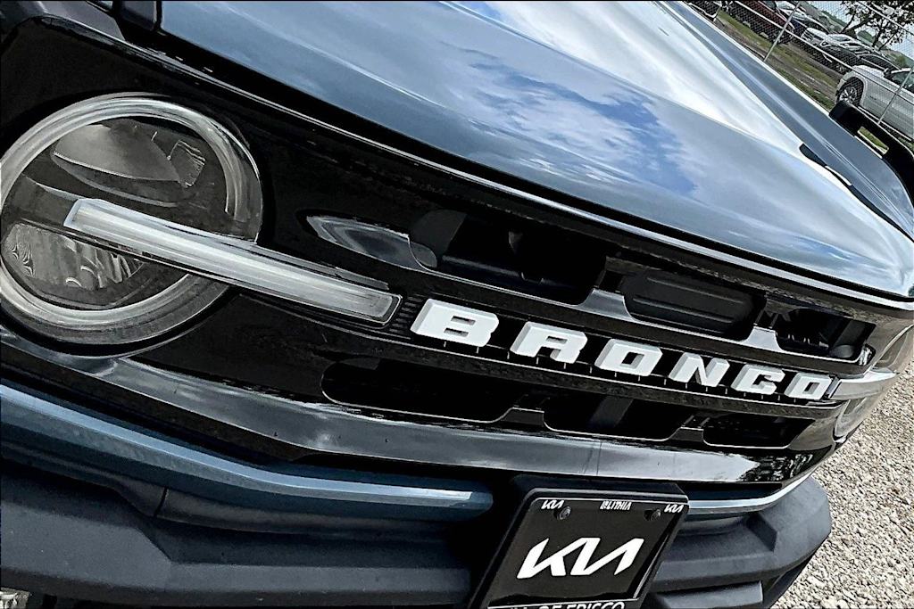 Thumbnail: 2023 Ford Bronco - 6