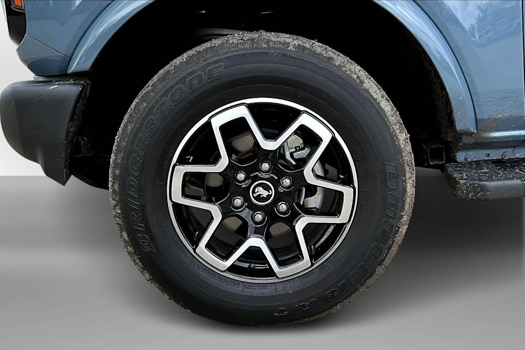 Thumbnail: 2023 Ford Bronco - 7