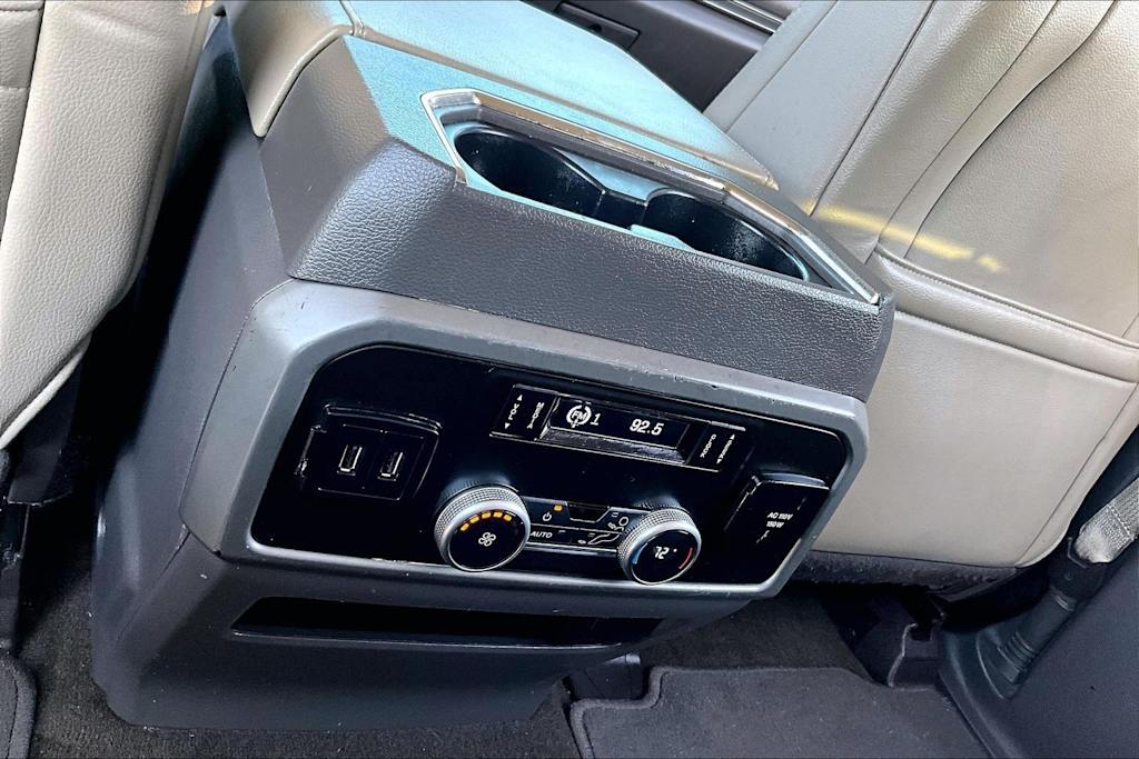 Thumbnail: 2019 Ford Expedition - 25