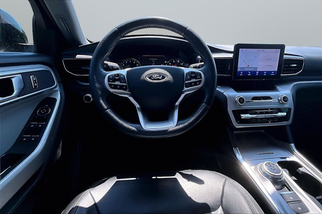 Thumbnail: 2022 Ford Explorer - 2