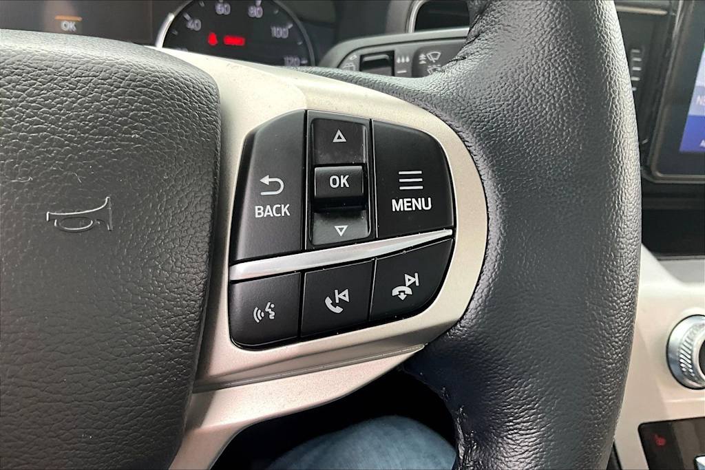 Thumbnail: 2022 Ford Explorer - 22