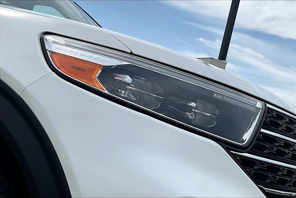 Thumbnail: 2022 Ford Explorer - 28