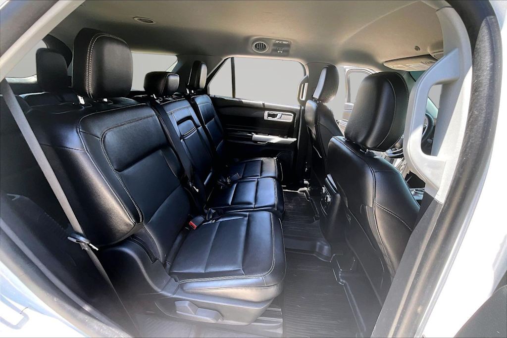 Thumbnail: 2022 Ford Explorer - 27