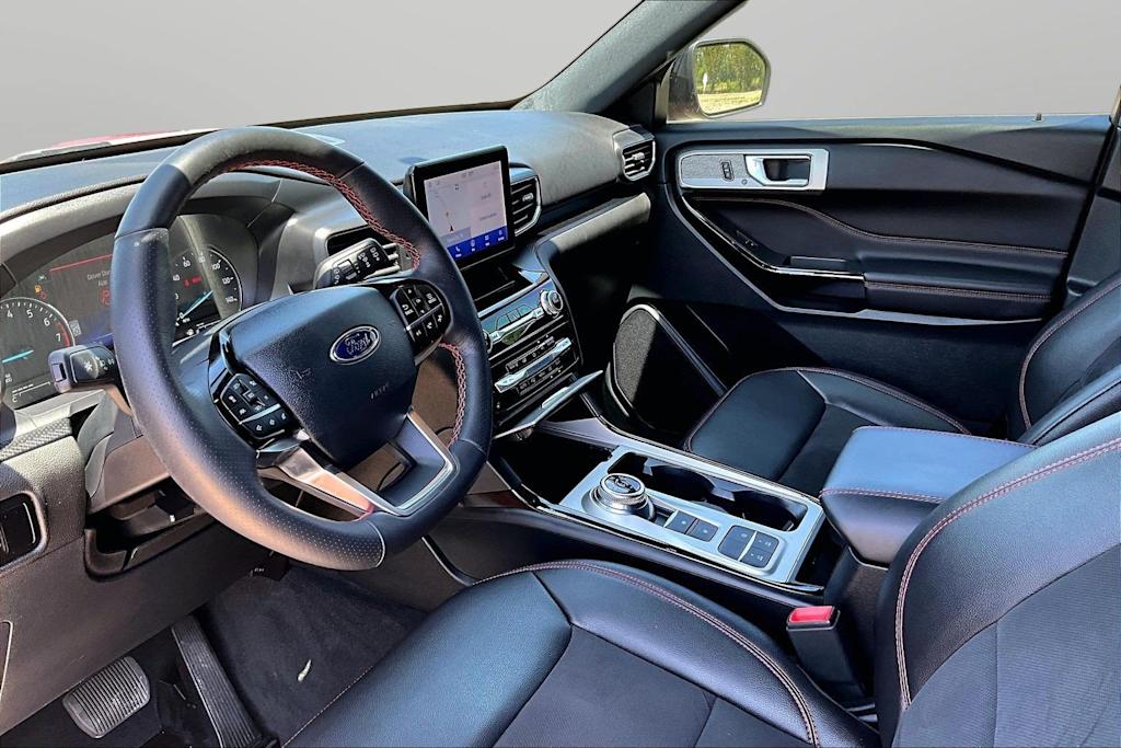 Thumbnail: 2023 Ford Explorer - 8