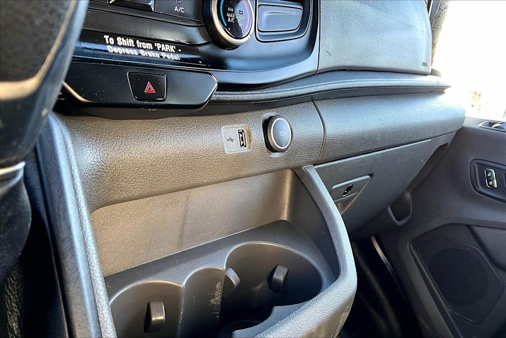 Thumbnail: 2022 Ford Transit Series - 24