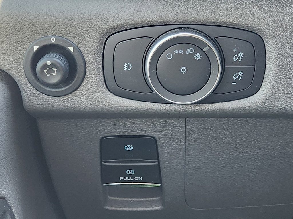 2021 Ford Transit Series 250 26