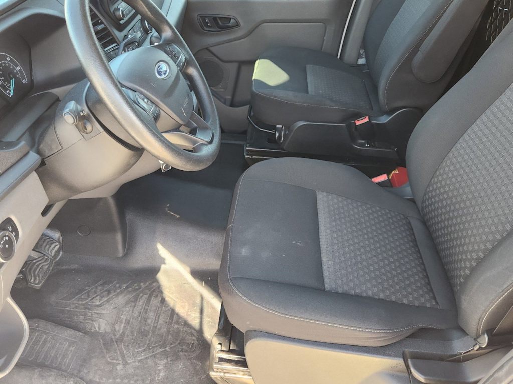 2021 Ford Transit Series 250 11