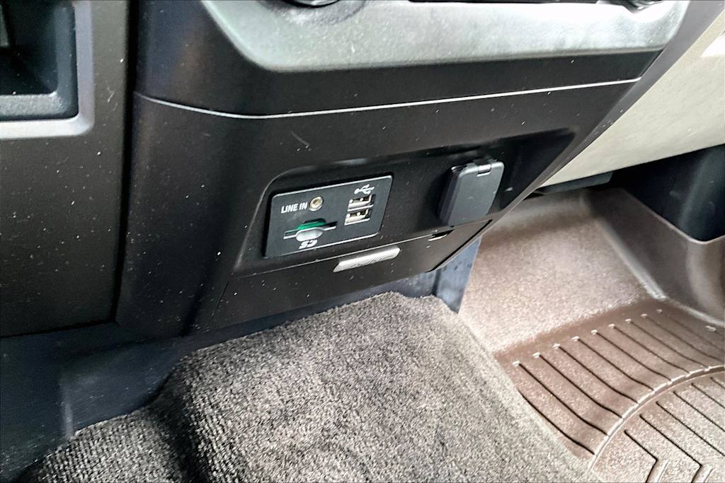 Thumbnail: 2015 Ford F-150 - 23