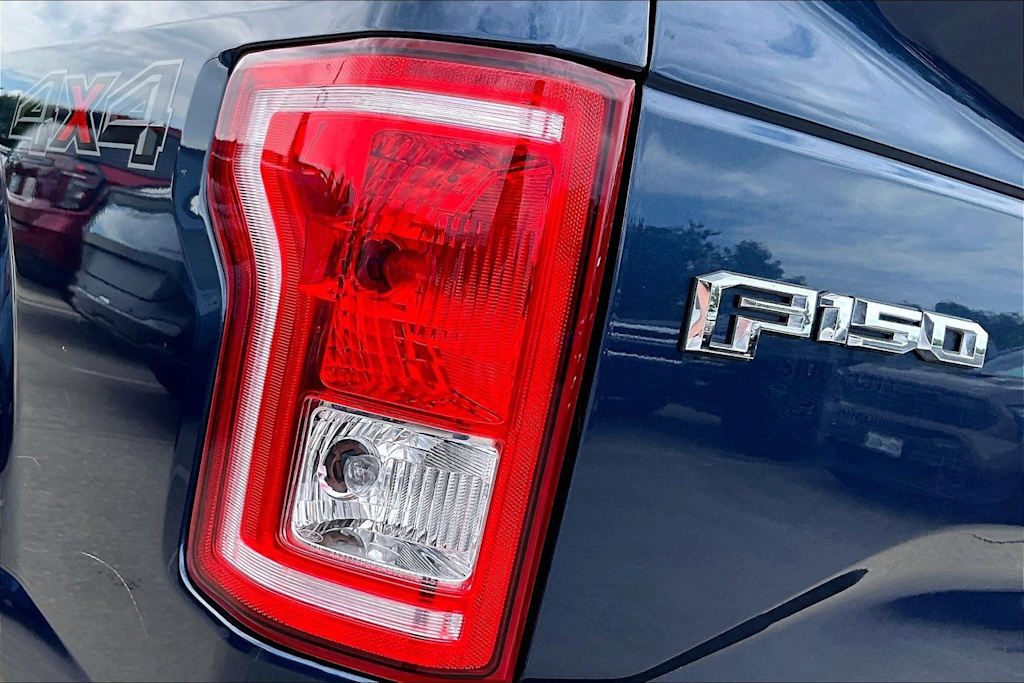 Thumbnail: 2015 Ford F-150 - 28