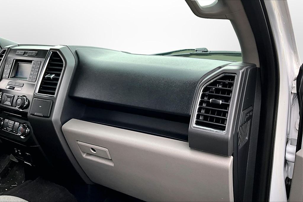 Thumbnail: 2015 Ford F-150 - 20