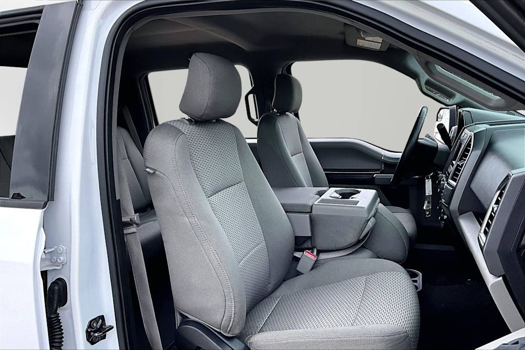 Thumbnail: 2015 Ford F-150 - 9