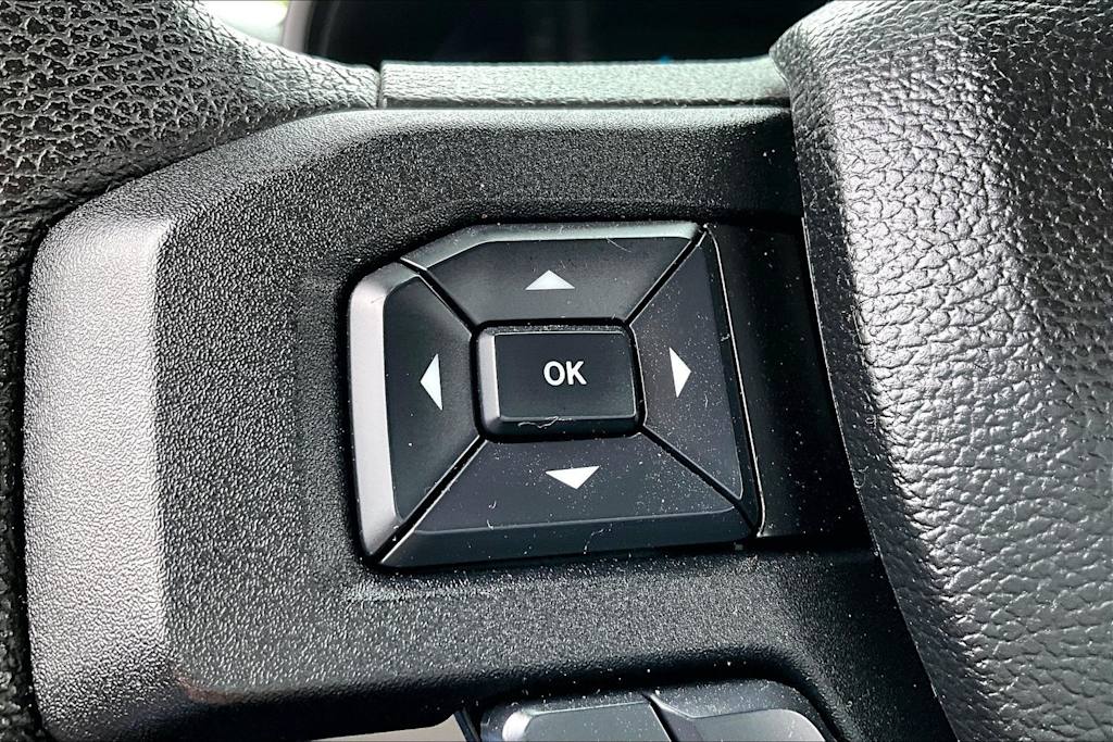 Thumbnail: 2015 Ford F-150 - 22