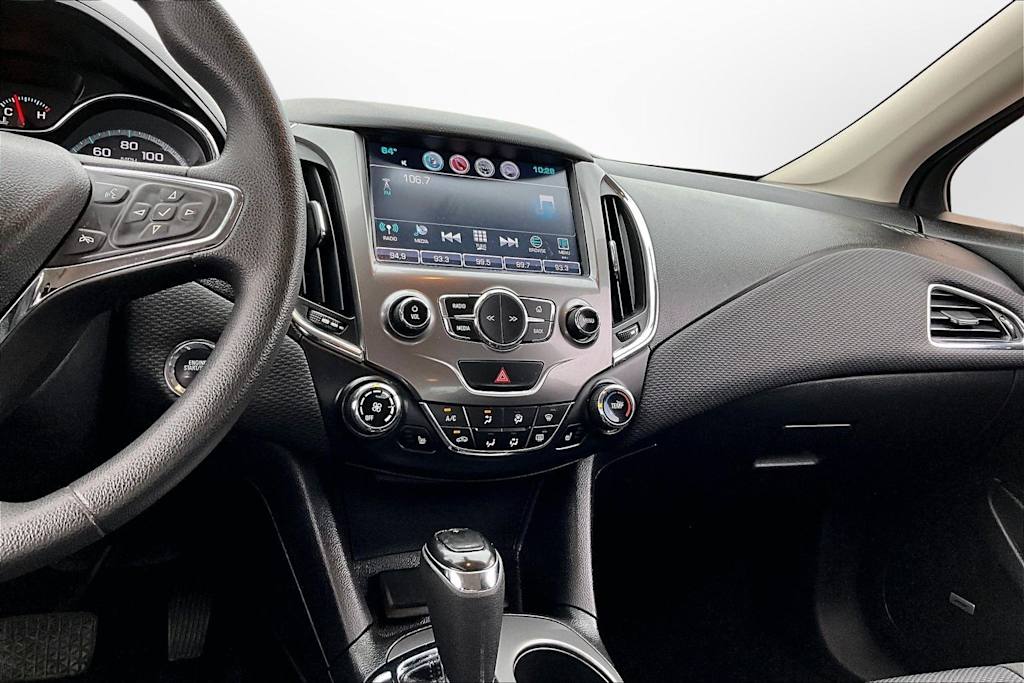 Thumbnail: 2017 Chevrolet Cruze - 8