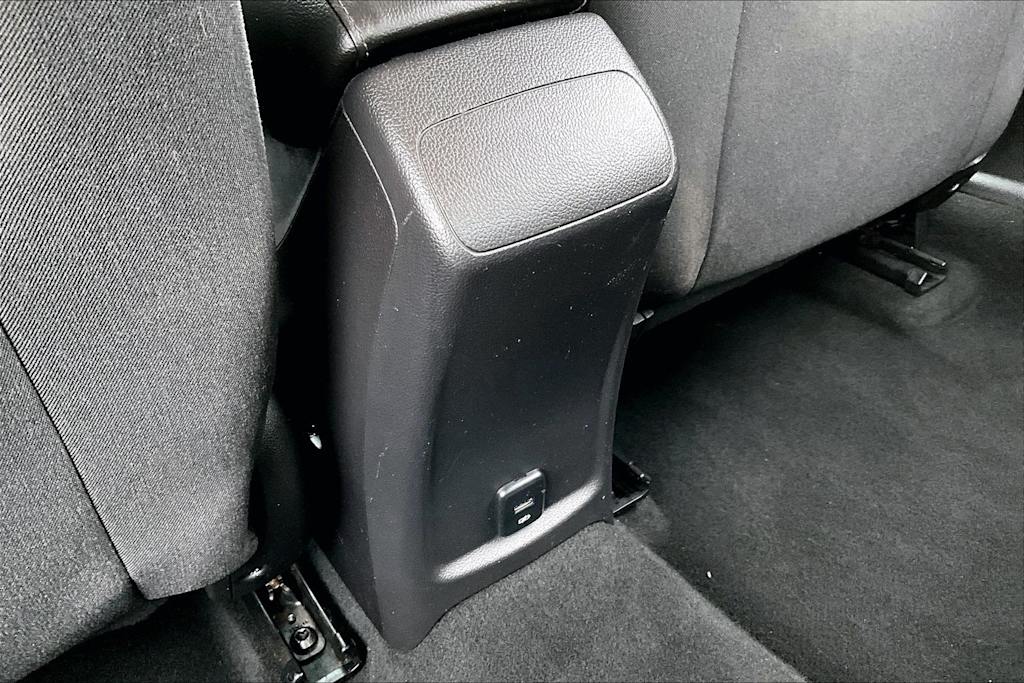 Thumbnail: 2017 Chevrolet Cruze - 26