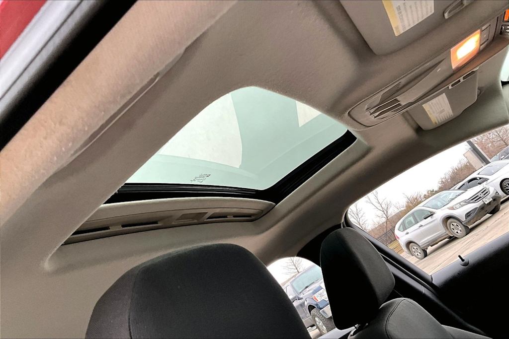 Thumbnail: 2017 Chevrolet Cruze - 21