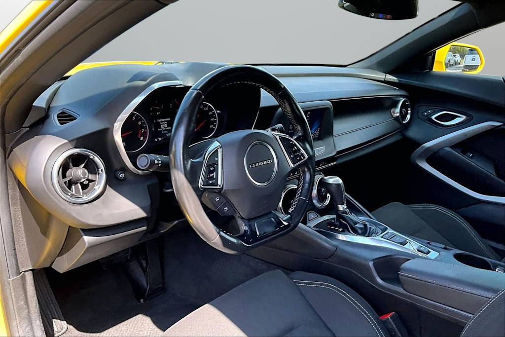 Thumbnail: 2018 Chevrolet Camaro - 2
