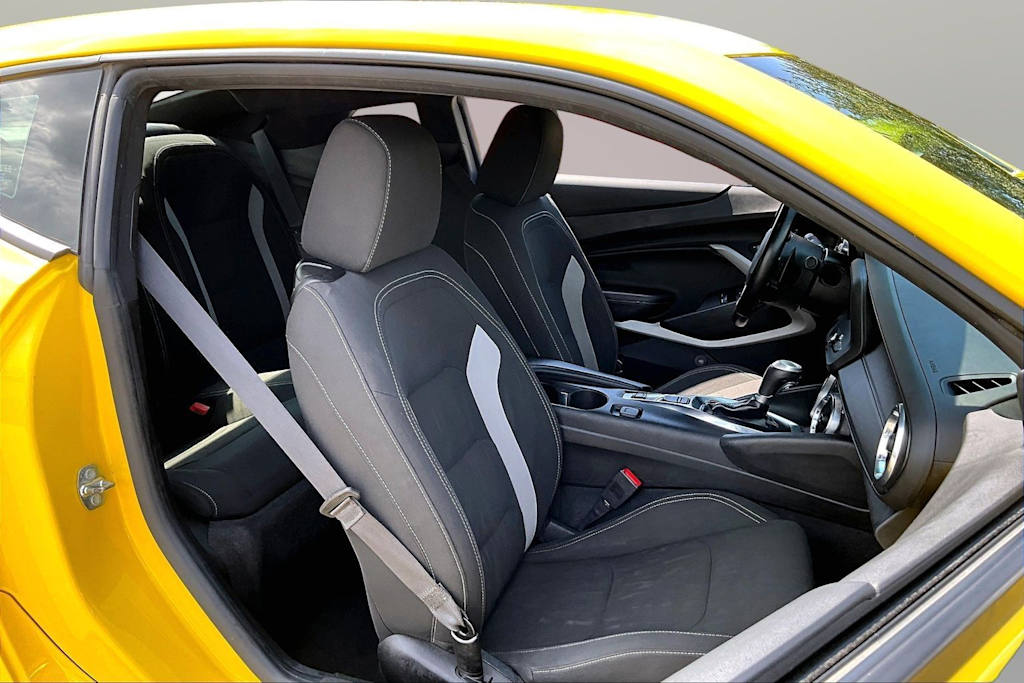Thumbnail: 2018 Chevrolet Camaro - 5