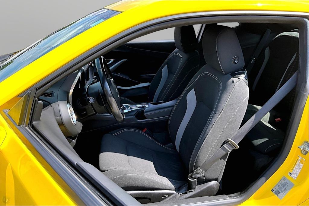 Thumbnail: 2018 Chevrolet Camaro - 6