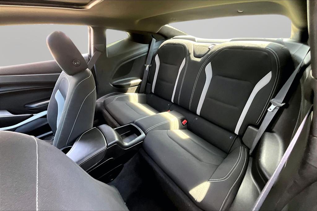 Thumbnail: 2018 Chevrolet Camaro - 19