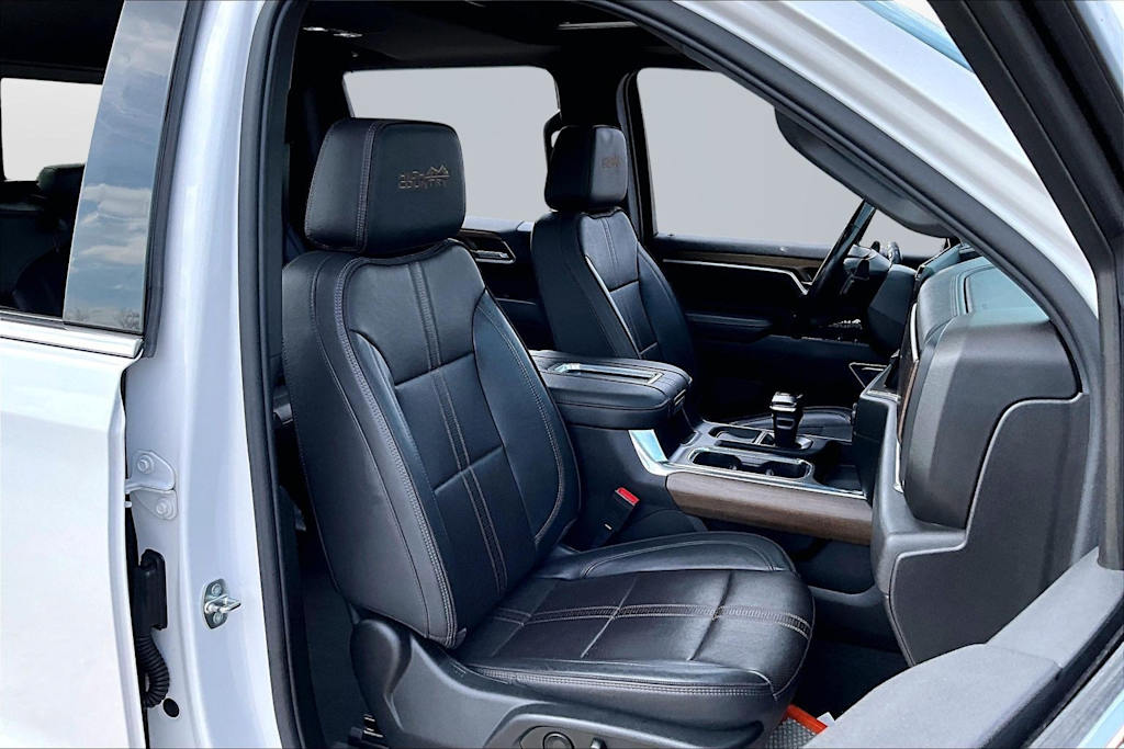 Thumbnail: 2022 Chevrolet Silverado 1500 - 7